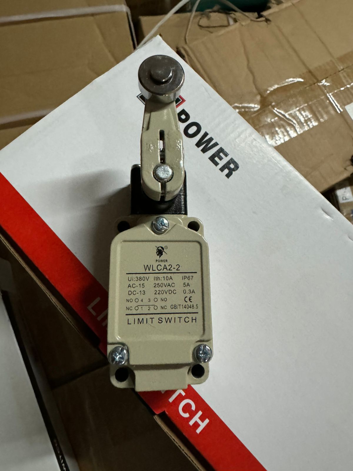 WLCA2-2 Heavy-Duty Industrial Limit Switch with Roller Lever