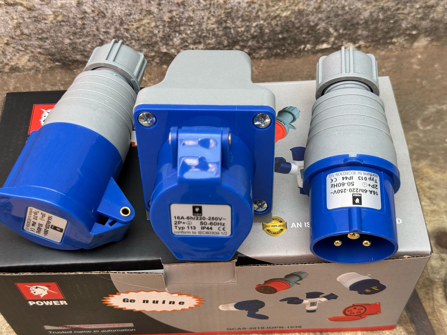 Industrial IP44 Power Connectors: Plugs, Wall Sockets, & Panel Mounts (1 Phase / 3 Phase)