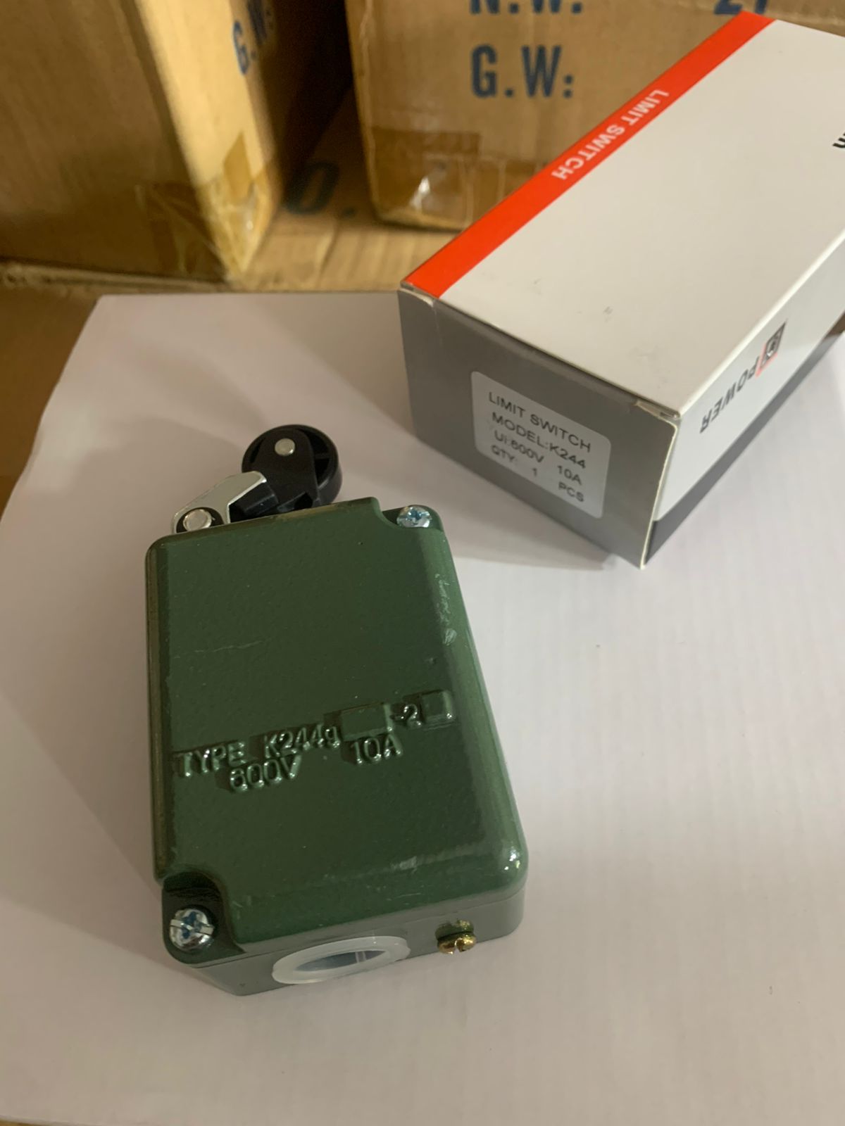 K244 Series Heavy-Duty Industrial Limit Switch (10A 600V)
