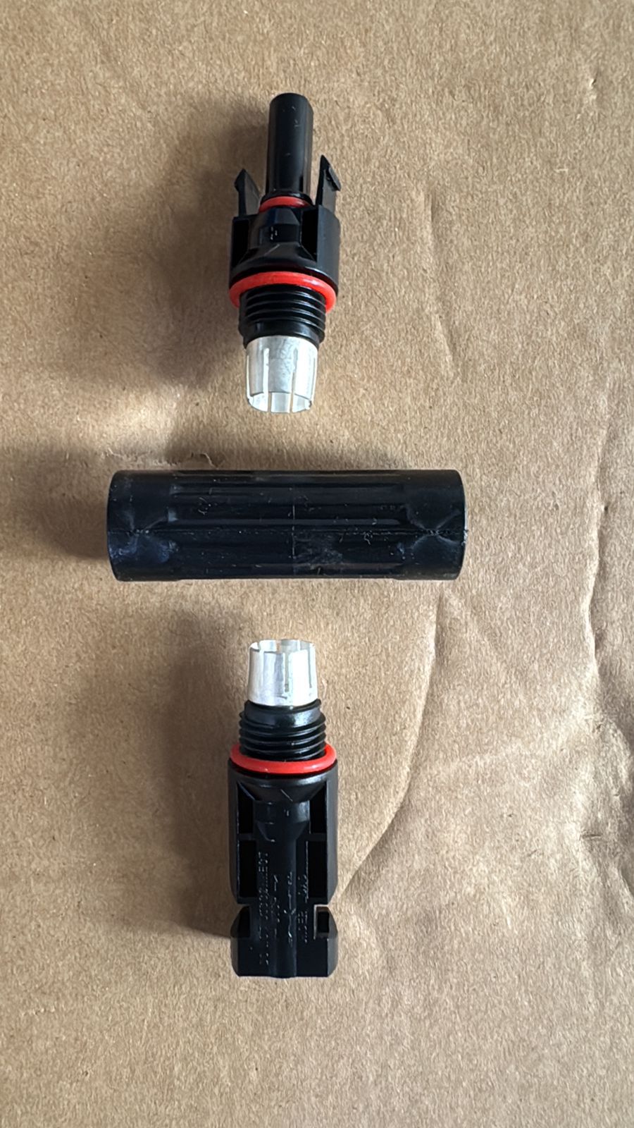 1500V DC Photovoltaic Inline Fuse Holder (MC4 Compatible)