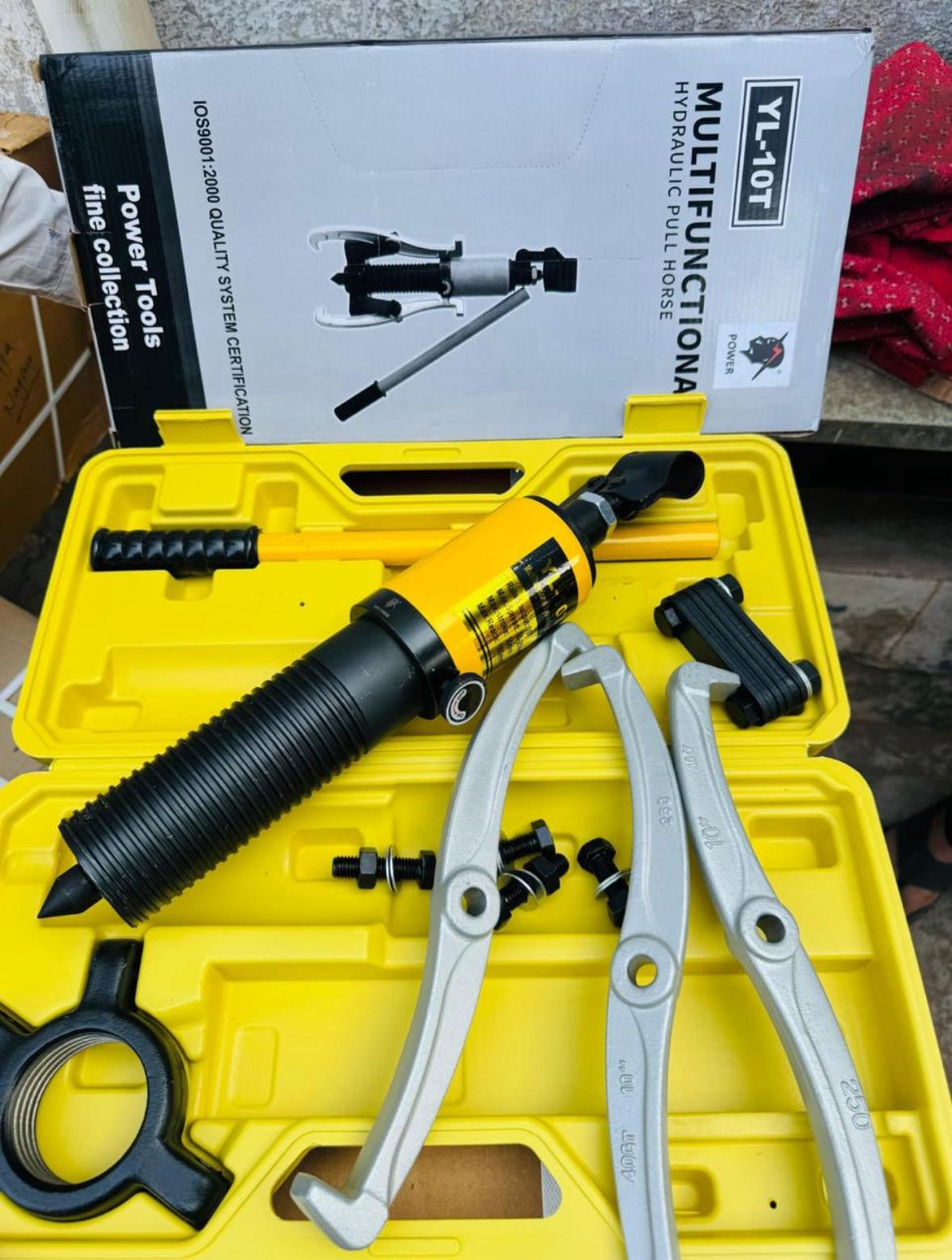 Hydraulic Bearing Puller Kit (5 Ton / 10 Ton / 20 Ton)