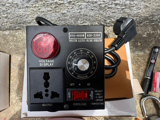 DYA-4000W Thyristor Electric Voltage Regulator (AC 220V)
