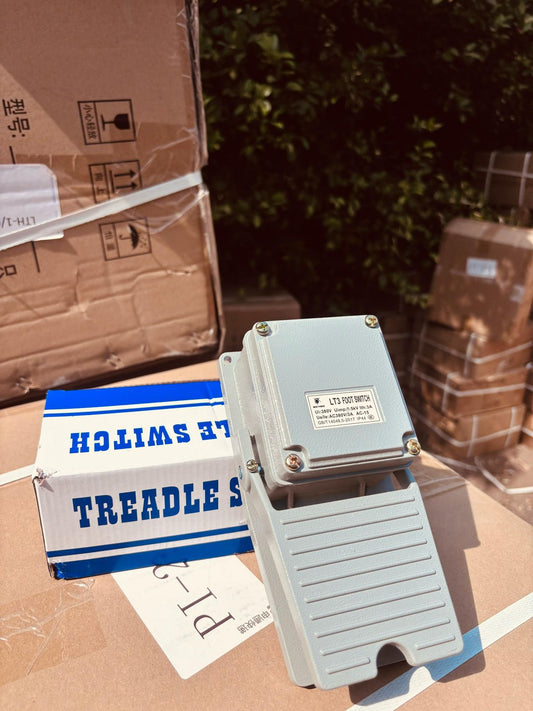 LT3 Heavy-Duty Industrial Foot Switch 3A/380V